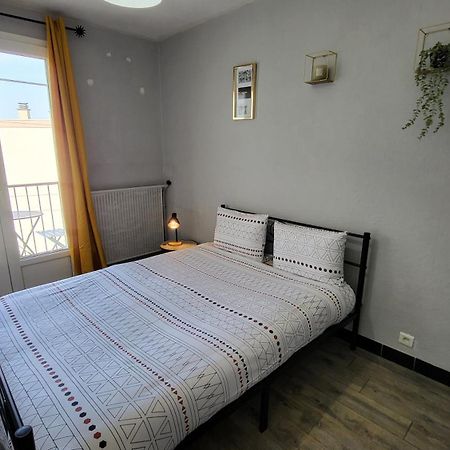 Les Tourterelles D'Avignon Apartment Екстериор снимка