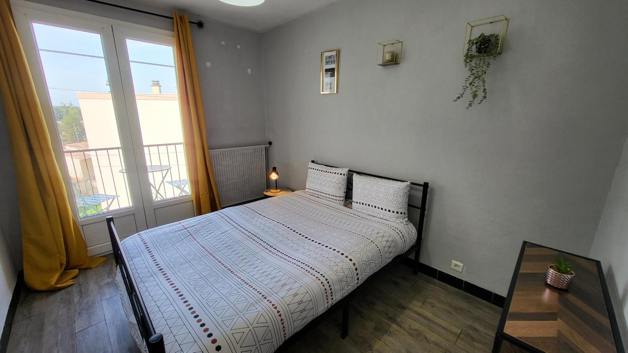 Les Tourterelles D'Avignon Apartment Екстериор снимка